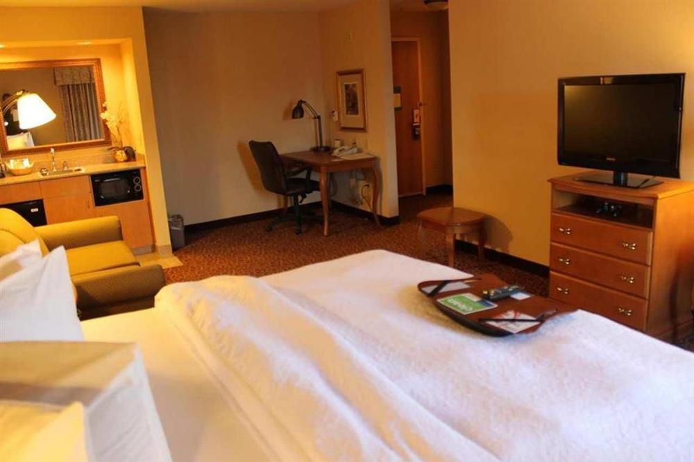 Hampton Inn&suites