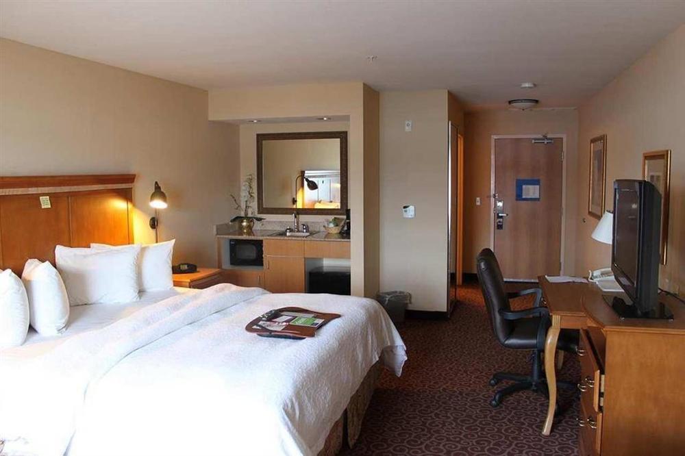 Hampton Inn&suites Bremerton